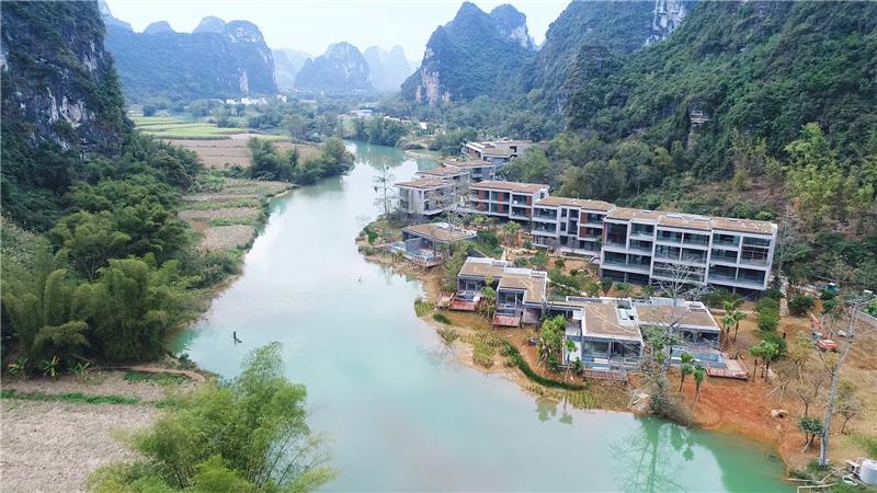 高层酒店热水选尊龙凯时人生就是搏空气能热泵，3秒有热水，楼层无温差